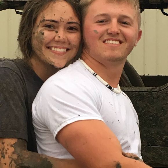 Meet your Posher, Talia - Picture 1 of 1